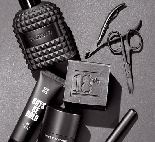The Wall Street Journal - Manicure sets